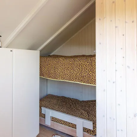 Three-bedroom Holiday In Nykobing Sj *